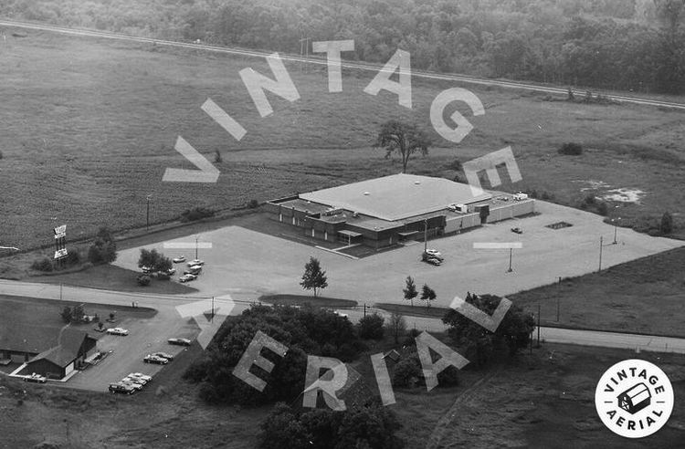 Lapeer Lanes - 1982 Photo